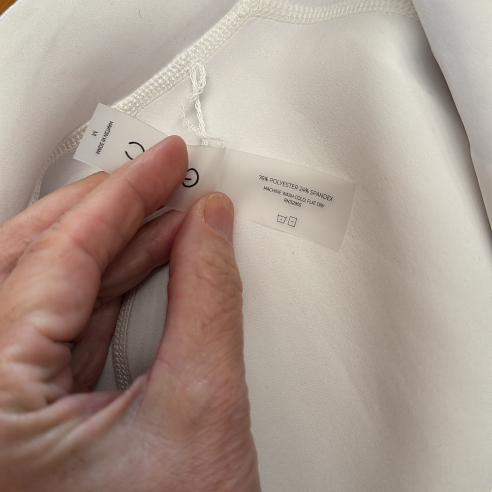 GiGi C Alexis Surfsuit - Picture 6 of 11